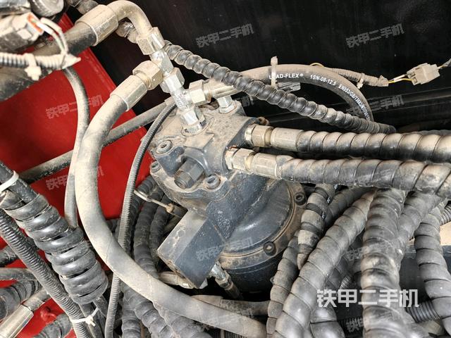 回轉(zhuǎn)馬達(dá)（上車(chē)部件）