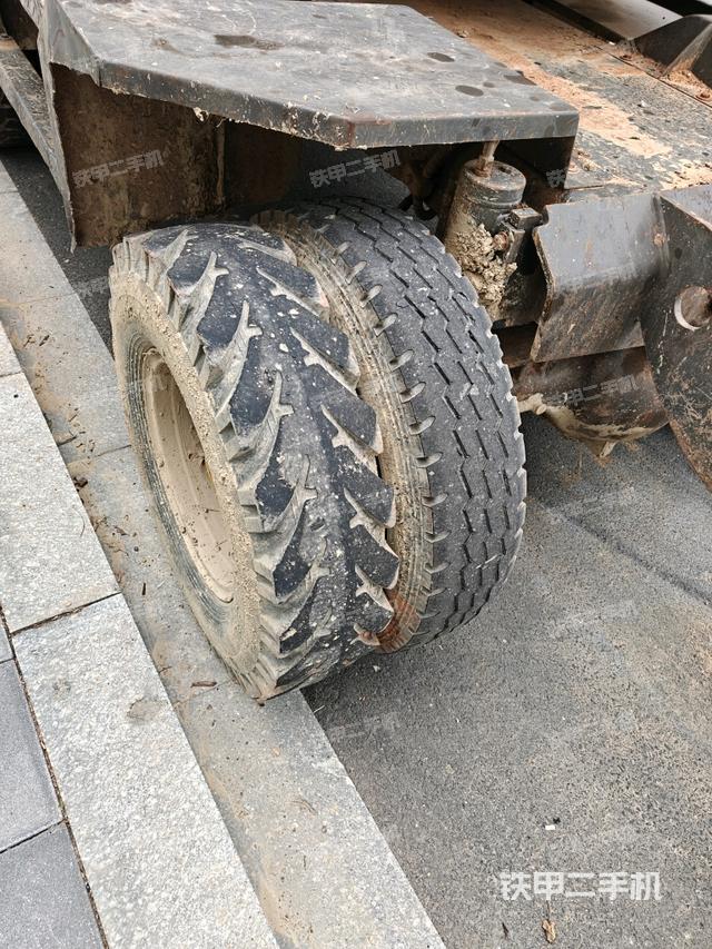 右侧履带整体 （行走机构）