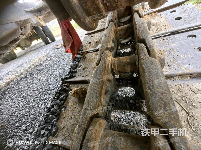 右側行走馬達蓋板(行走機構) 右側行走馬達蓋板(行走機構)