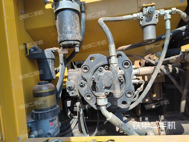 液压泵室(大件舱室) 液压泵室(大件舱室)