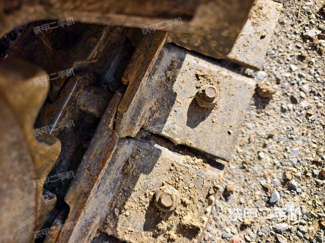 左驱动轮（行走机构）