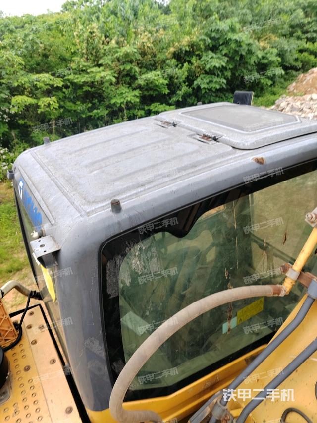 駕駛室頂部俯視(上車部件) 駕駛室頂部俯視(上車部件)