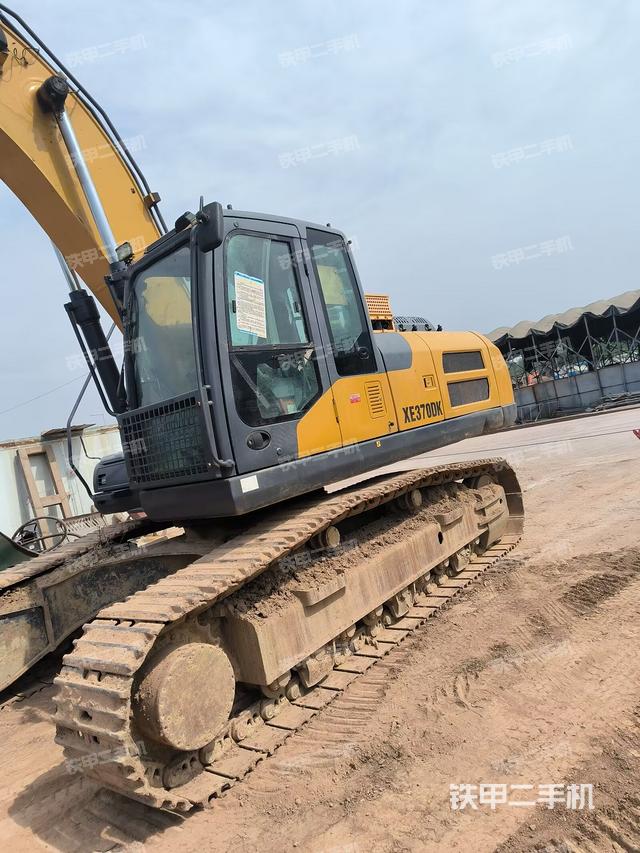 徐工XE305D挖掘機