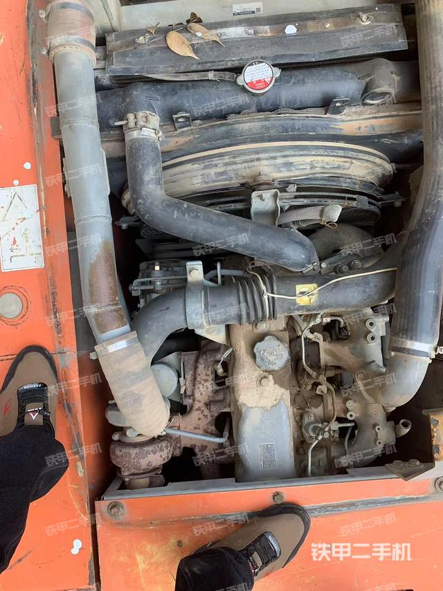 發(fā)動機整體俯視(整機外觀) 發(fā)動機整體俯視(整機外觀)