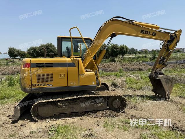 右后45(整机外观) 右后45(整机外观)