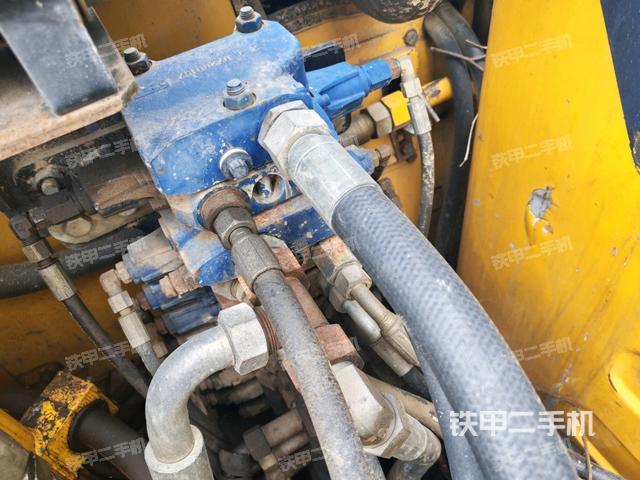 分配閥（上車部件）