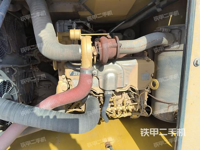 發(fā)動(dòng)機(jī)室(上車部件) 發(fā)動(dòng)機(jī)室(上車部件)