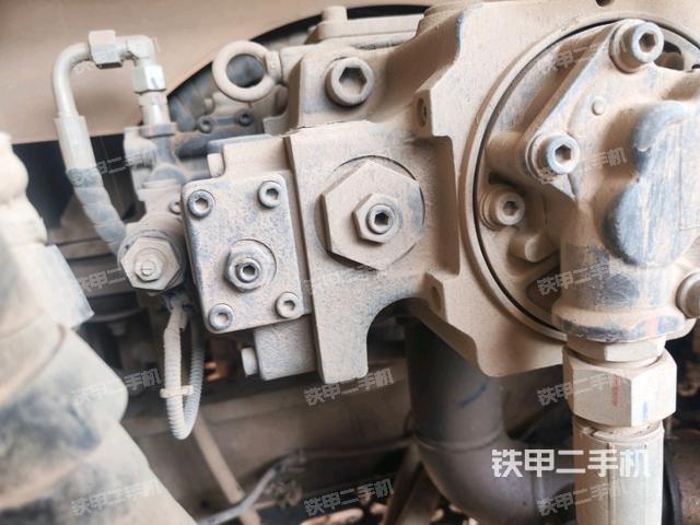 液壓泵室(大件艙室) 液壓泵室(大件艙室)