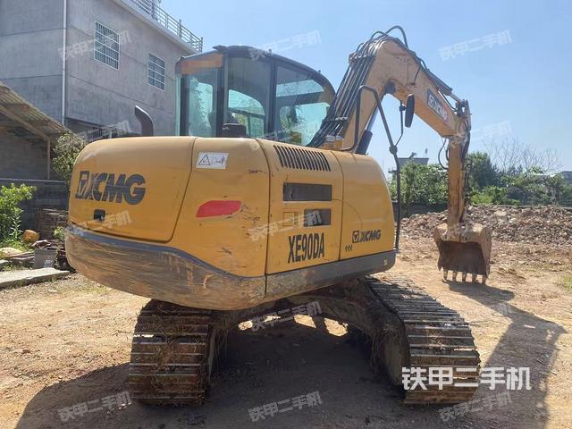 整機右后45°(整機外觀) 整機右后45°(整機外觀)