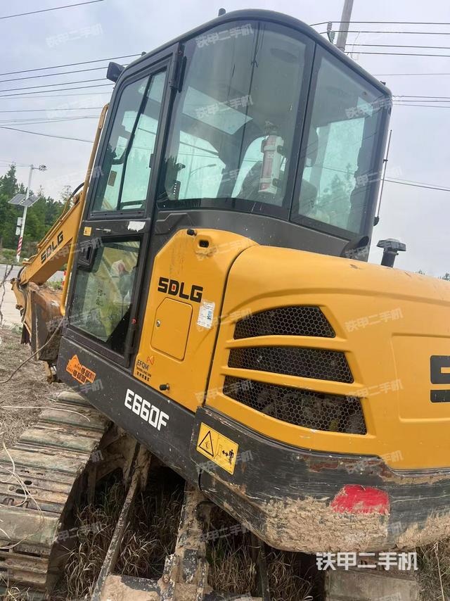 山東臨工E655H國四挖掘機(jī)