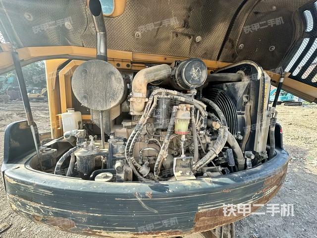 发动机整体俯视（整机外观）