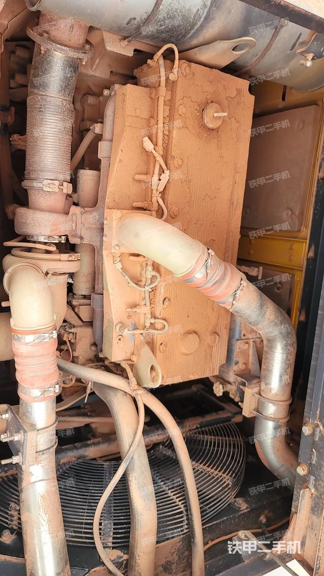 发动机整体俯视（整机外观）