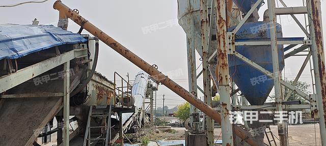 整機(jī)右側(cè)(設(shè)備外觀及核心部件) 整機(jī)右側(cè)(設(shè)備外觀及核心部件)