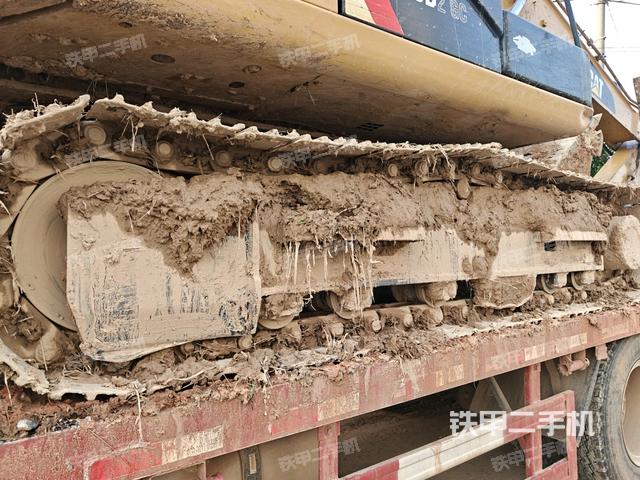 左導(dǎo)向輪（行走機(jī)構(gòu)）