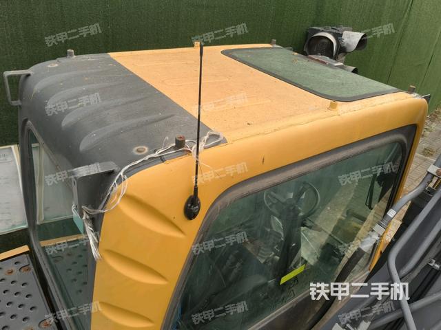 驾驶室顶部俯视（上车部件）