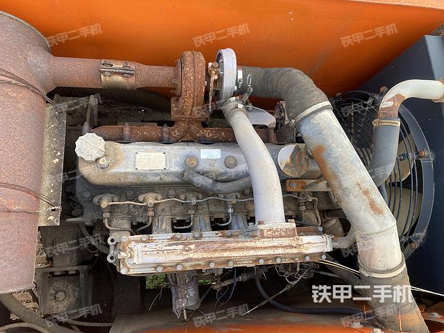 發(fā)動機(jī)整體俯視(整機(jī)外觀) 發(fā)動機(jī)整體俯視(整機(jī)外觀)