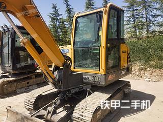 山东临工E655F挖掘机实拍图片