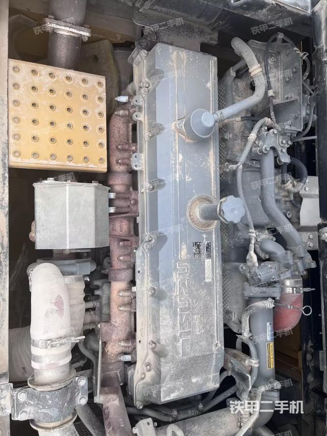 發(fā)動(dòng)機(jī)整體俯視（整機(jī)外觀）