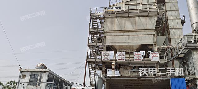 整機(jī)右側(cè)（設(shè)備外觀及核心部件）