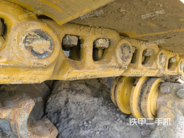 推土鏟左后(推土機底盤及工作裝置) 推土鏟左后(推土機底盤及工作裝置)