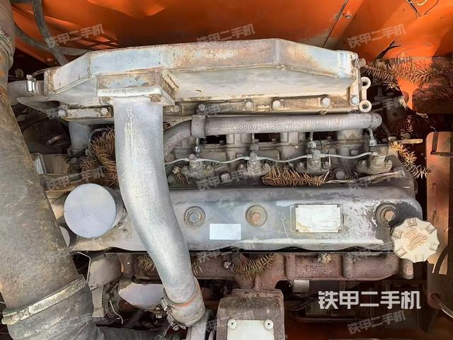 發(fā)動(dòng)機(jī)整體俯視(整機(jī)外觀) 發(fā)動(dòng)機(jī)整體俯視(整機(jī)外觀)