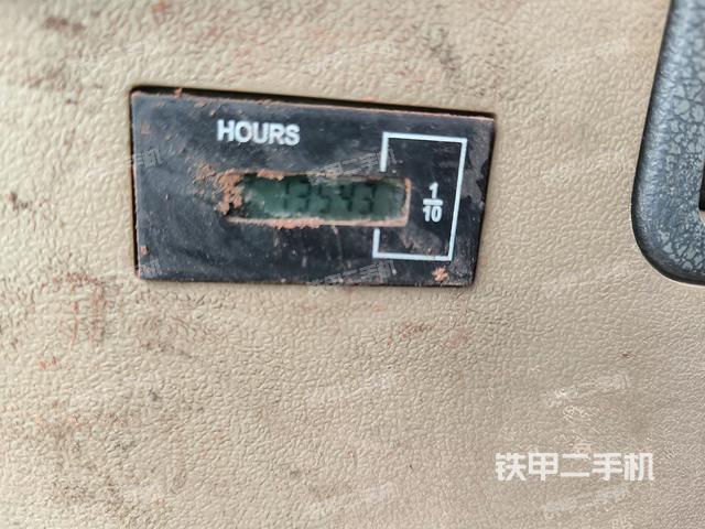 小時表(駕駛室部分) 小時表(駕駛室部分)