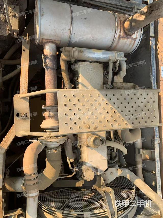 發(fā)動機(jī)整體俯視（整機(jī)外觀）