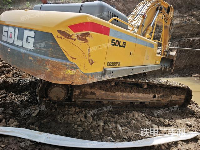 整机右后45°(整机外观) 整机右后45°(整机外观)