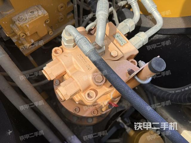駕駛室頂部俯視(上車部件) 駕駛室頂部俯視(上車部件)