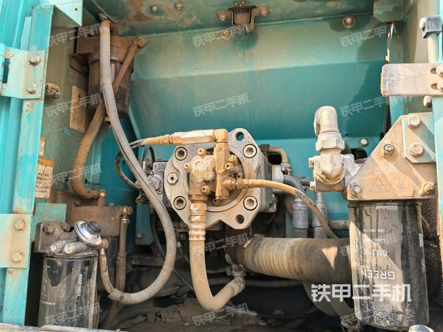 液壓泵室（大件艙室）