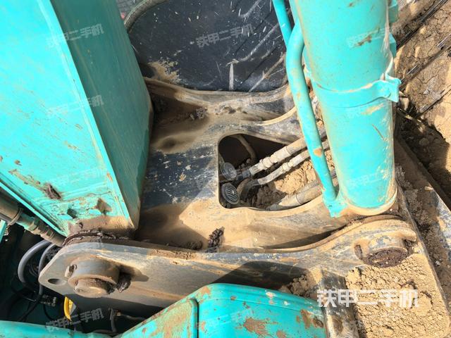 大臂根部?斜視（工作和回轉裝置）