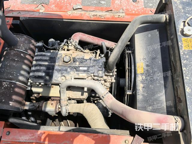發(fā)動機室(上車部件) 發(fā)動機室(上車部件)