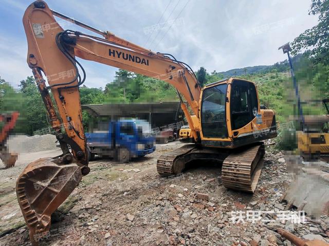 現(xiàn)代R150LC-9挖掘機(jī)