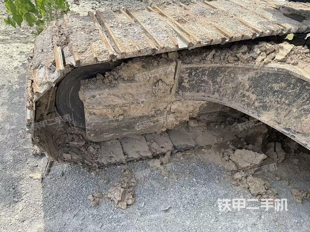左側(cè)履帶整體?(行走機構(gòu)) 左側(cè)履帶整體?(行走機構(gòu))
