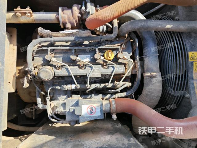 氣門室蓋螺絲特寫(上車部件) 氣門室蓋螺絲特寫(上車部件)
