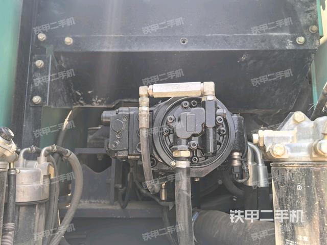液壓泵室(大件艙室) 液壓泵室(大件艙室)