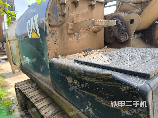 右前45(整機(jī)外觀) 右前45(整機(jī)外觀)