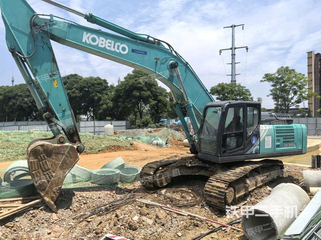 神鋼SK350LC-10挖掘機(jī)