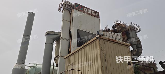 整機(jī)左側(cè)(設(shè)備外觀(guān)及核心部件) 整機(jī)左側(cè)(設(shè)備外觀(guān)及核心部件)