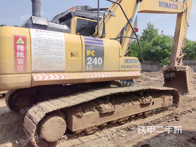 整機右后45°(整機外觀) 整機右后45°(整機外觀)