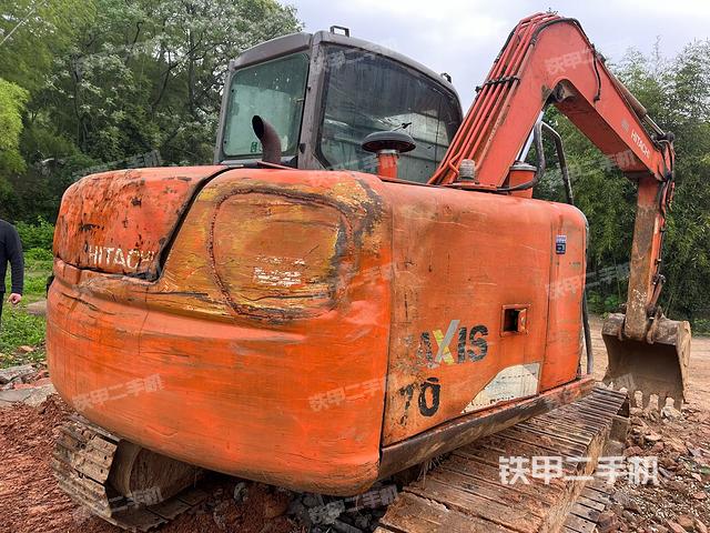 整機右后45°（整機外觀）