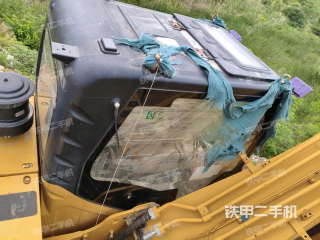 駕駛室頂部（整機(jī)外觀）