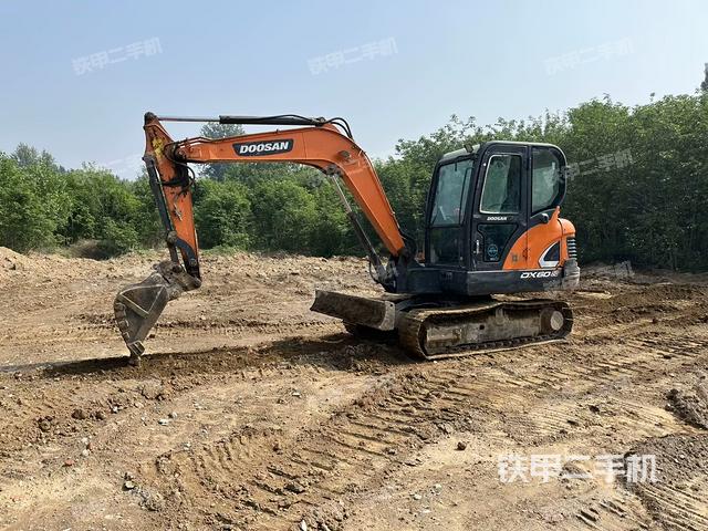 迪萬倫DX55-9C ACE挖掘機