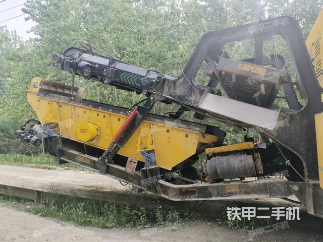 右前45(整機外觀) 右前45(整機外觀)