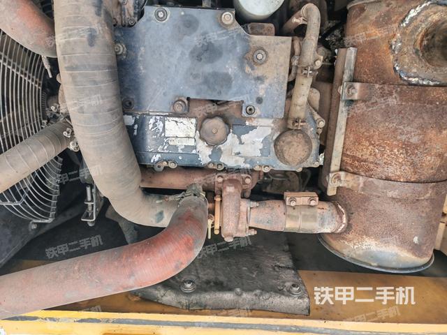 發(fā)動(dòng)機(jī)室(上車(chē)部件) 發(fā)動(dòng)機(jī)室(上車(chē)部件)