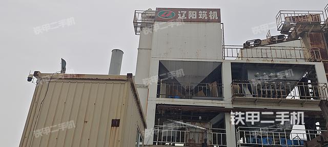 整機(jī)右后45°(設(shè)備外觀(guān)及核心部件) 整機(jī)右后45°(設(shè)備外觀(guān)及核心部件)