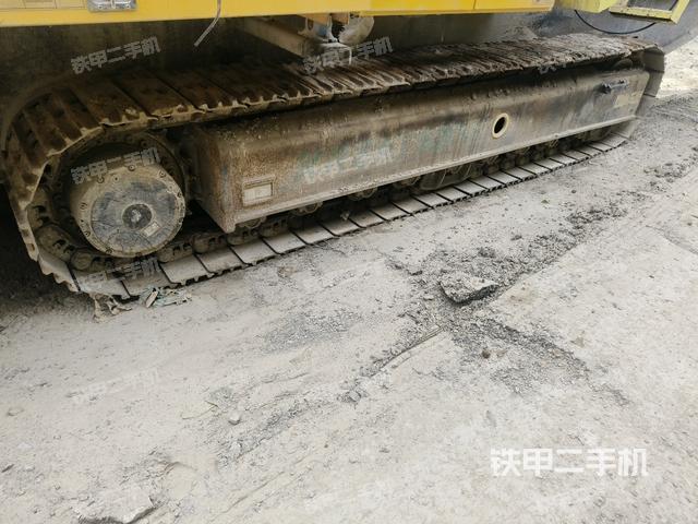 左驅動輪/左后輪(行走機構) 左驅動輪/左后輪(行走機構)