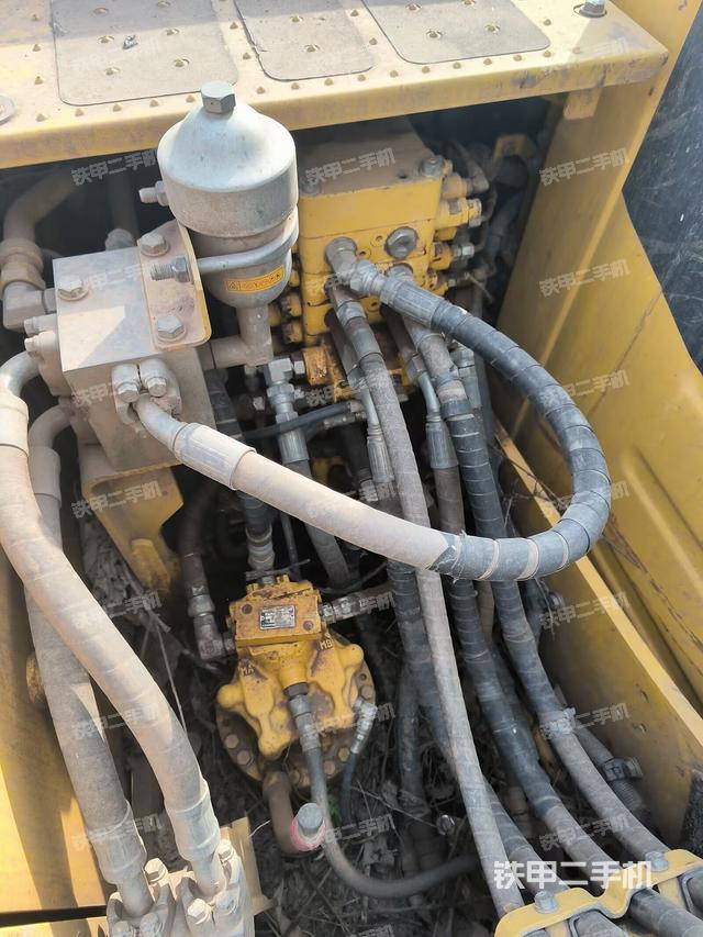 分配阀(上车部件) 分配阀(上车部件)