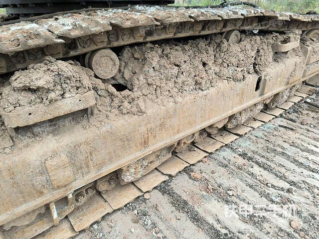 左托鏈輪和鏈筋(行走機構(gòu)) 左托鏈輪和鏈筋(行走機構(gòu))