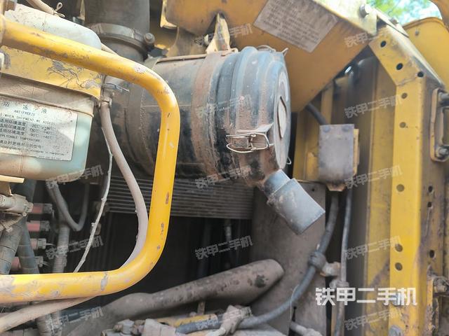 散热器正面(大件舱室) 散热器正面(大件舱室)